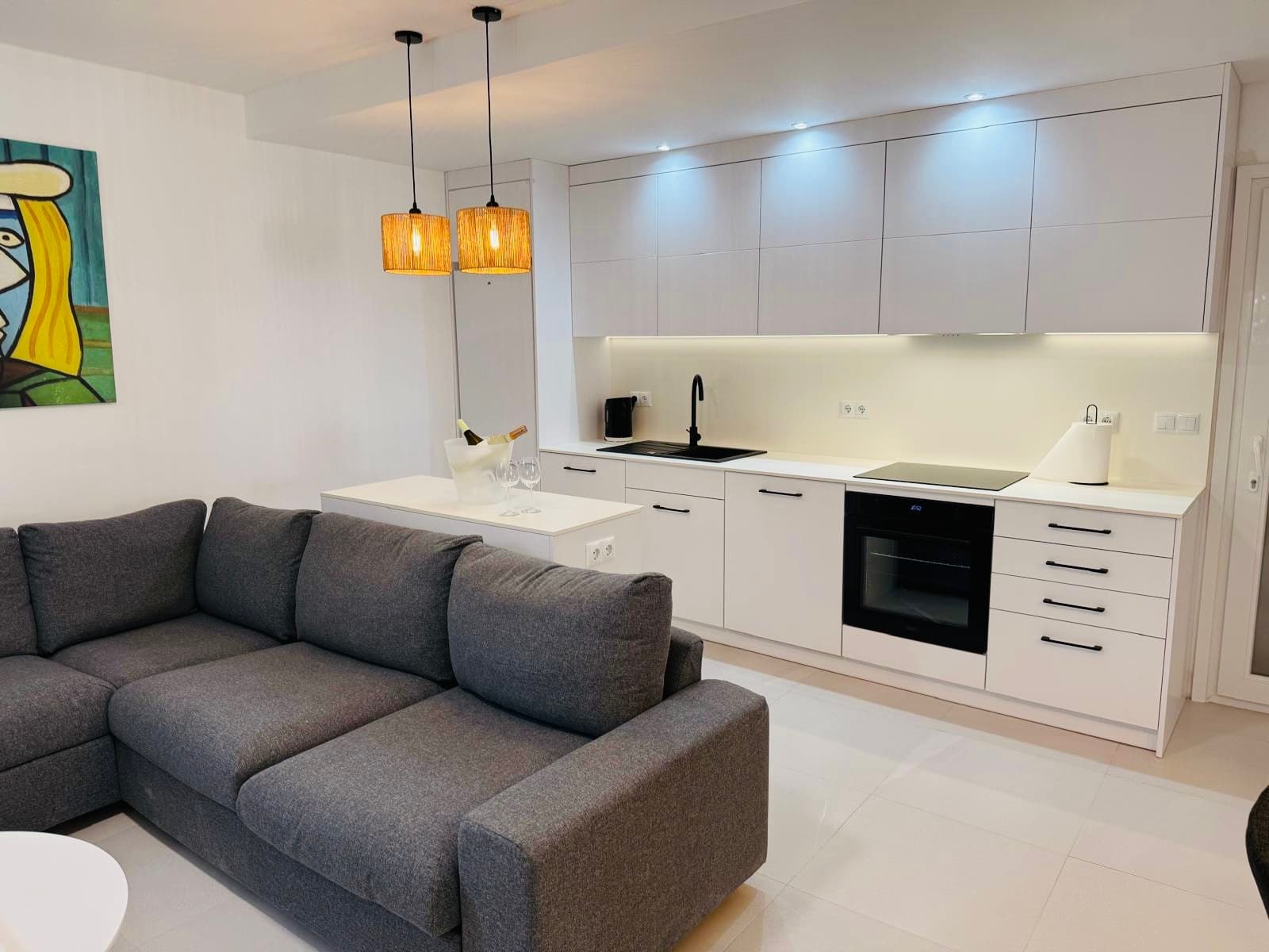 Picasso Apartment - 4